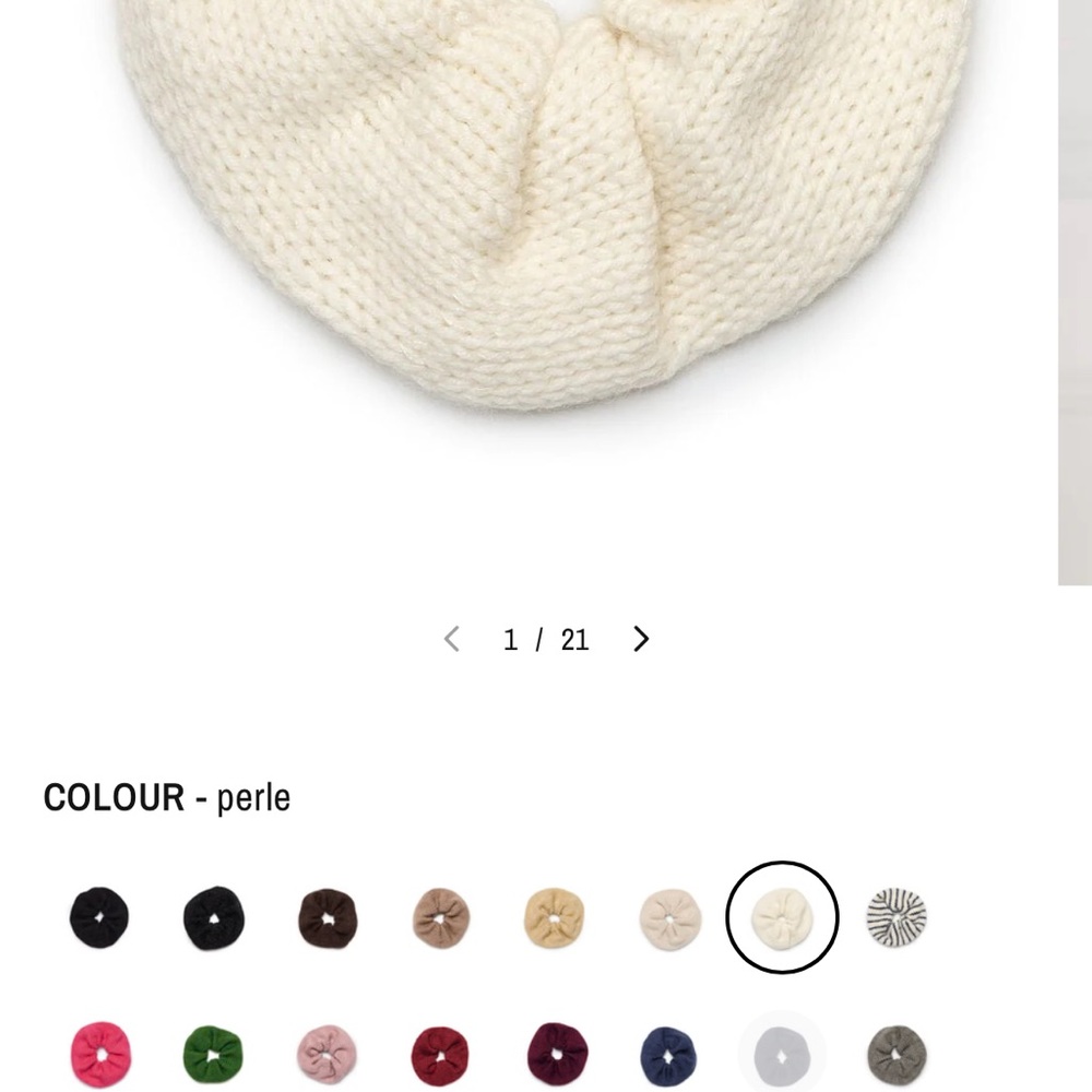 NWT Cream Knit Hair Scrunchie- Le Grande Chouchou
